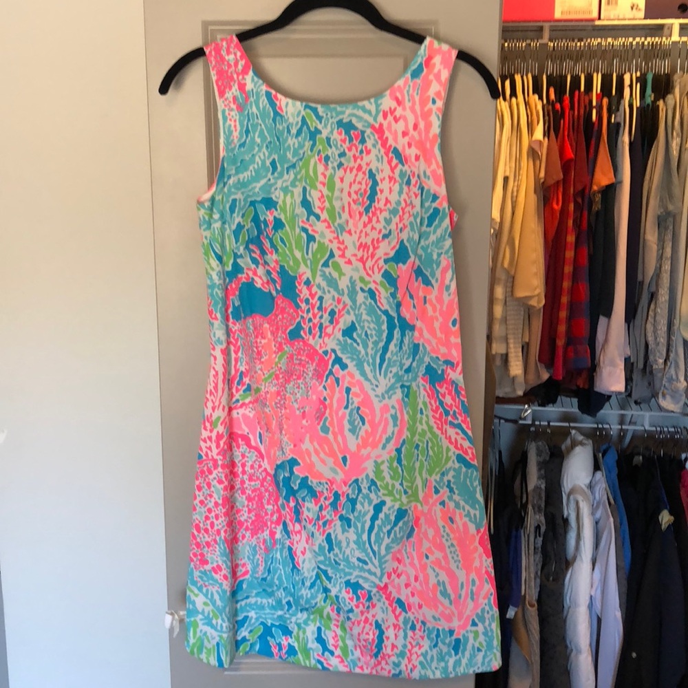 Fitted Lilly Pulitzer dress with bow ties at sides